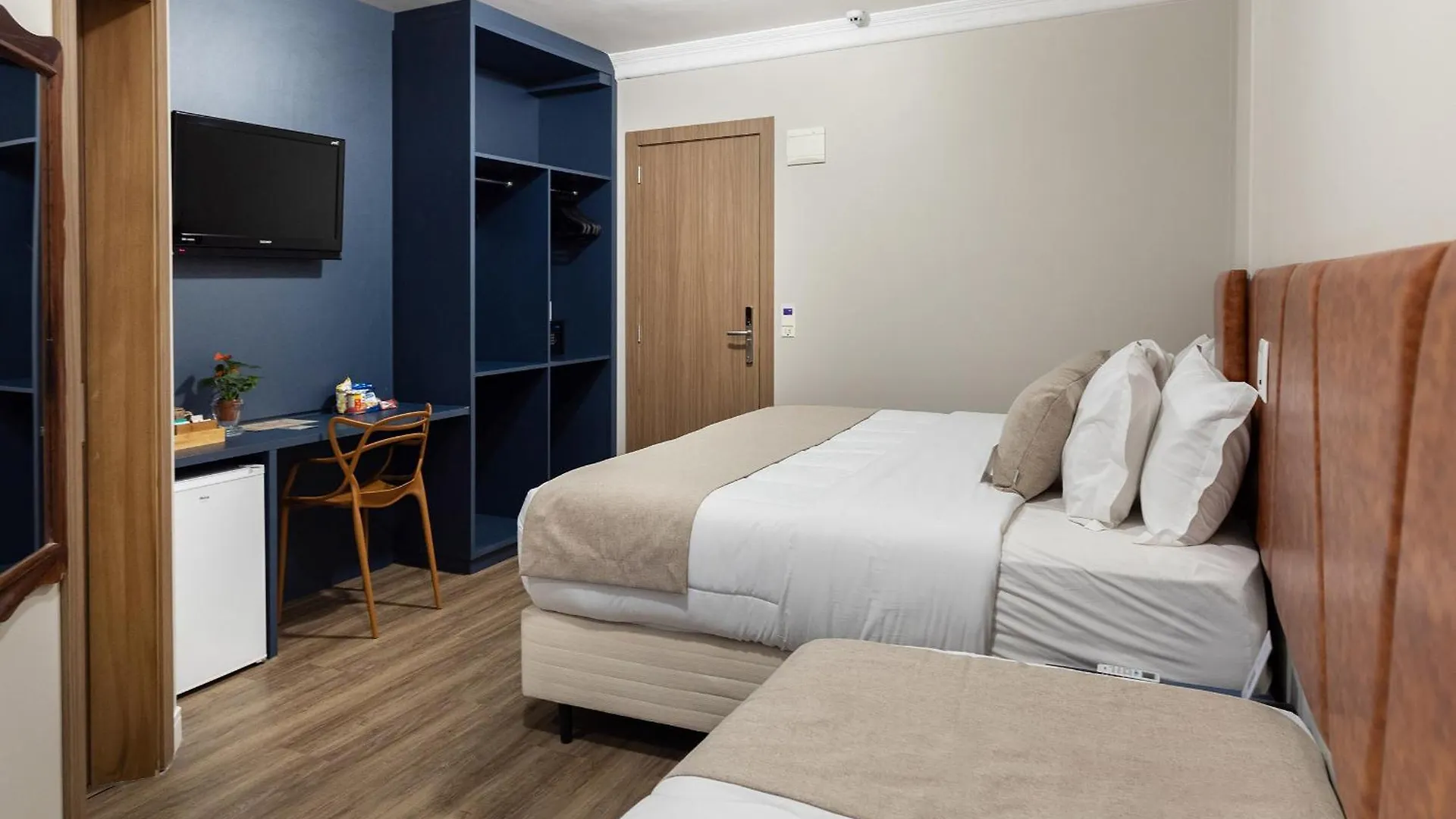 ****  Hm Hotel Balneario Camboriu Brazil