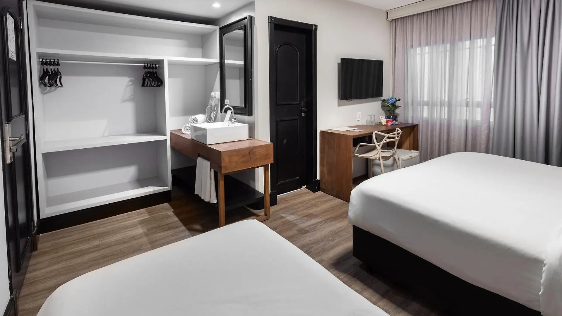 ****  Hm Hotel Balneário Camboriú Brasil